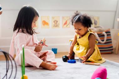 Vriendjes maken en sociaal gedrag aanmoedigen bij je kind Vriendjes maken en sociaal gedrag aanmoedigen bij je kind