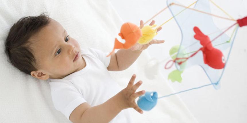iets Rijd weg Ijzig Speeltips voor baby's 0 - 3 maanden | WIJ.nl