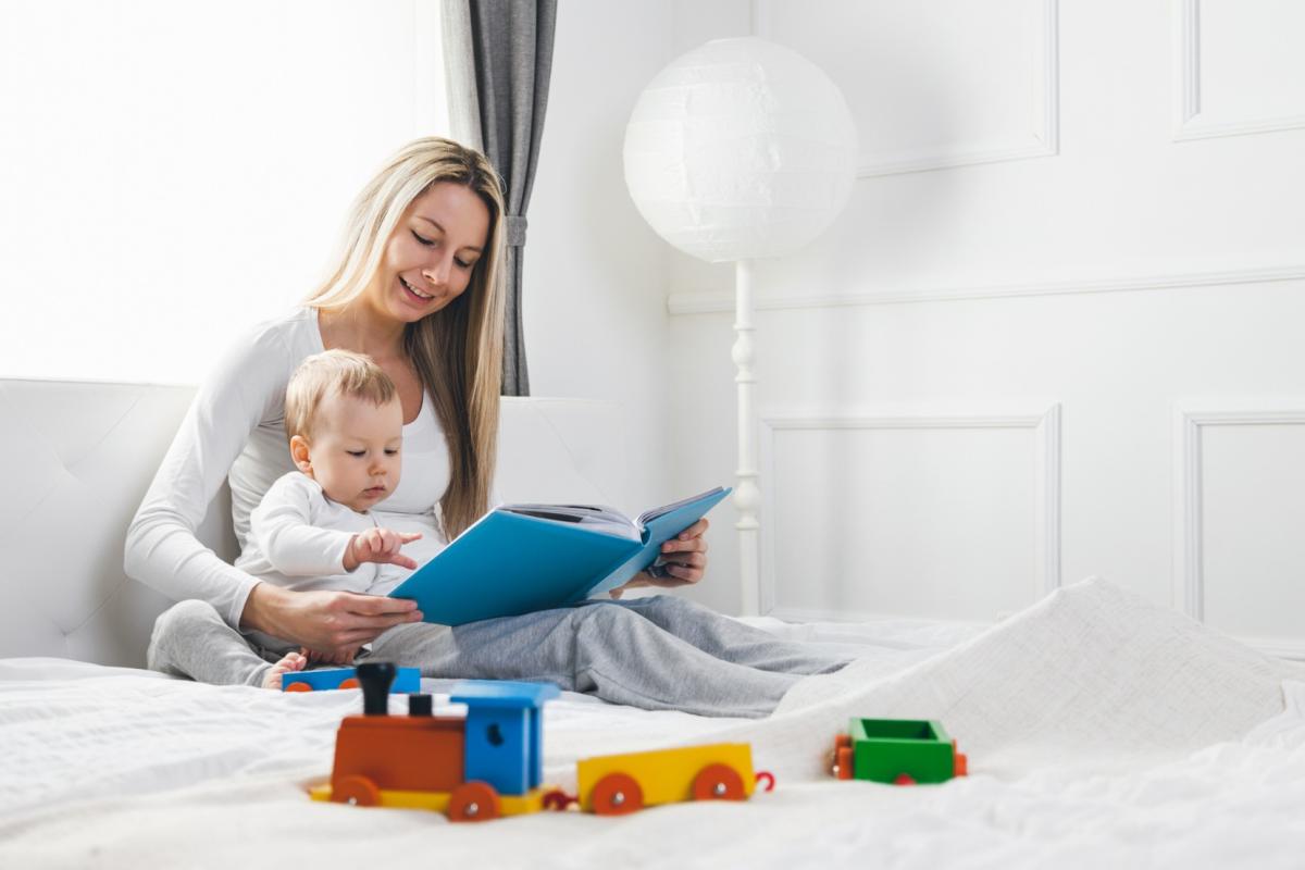 Tips om je baby voor te lezen