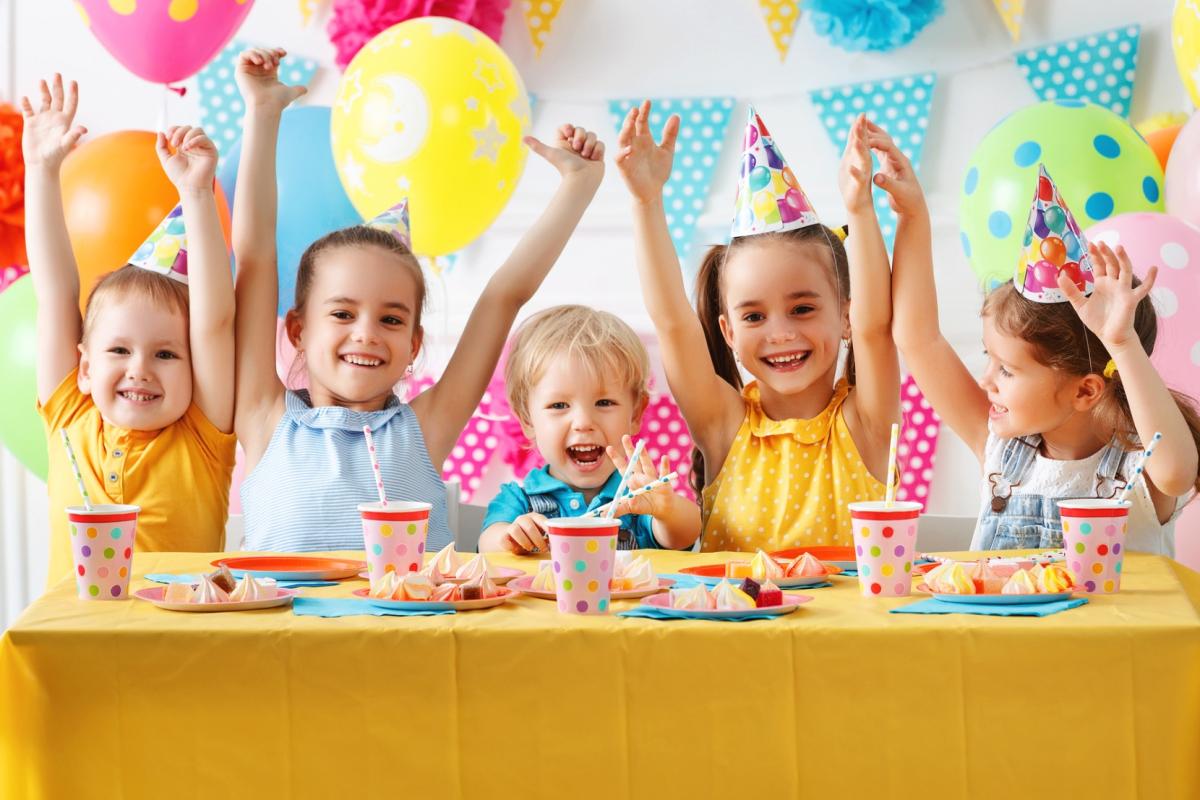 Mijn kind is zenuwachtig voor een feestje van een vriendje