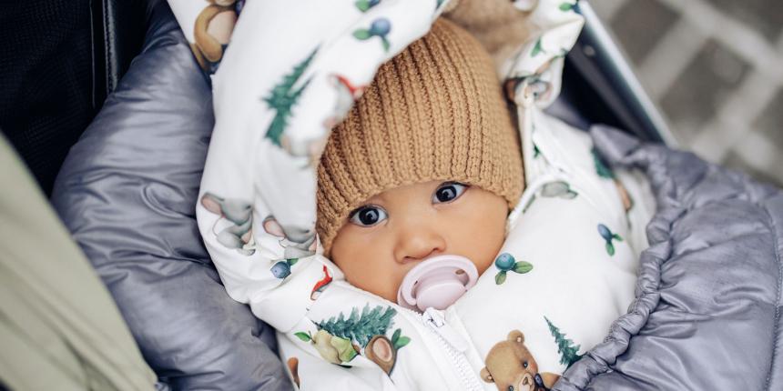 Hoe kleed je je baby op koude dagen?
