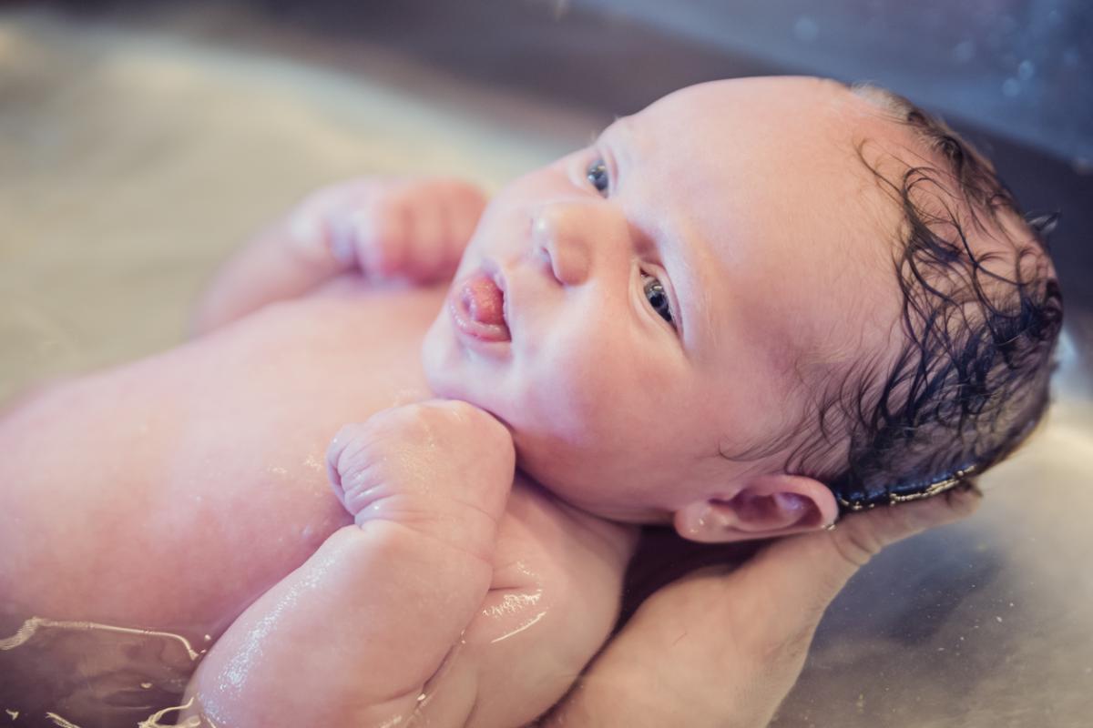 Tijd Regelen Ontslag Hoe kun je je baby het beste in bad doen? | WIJ.nl