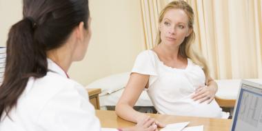 Zwanger: op zoek naar een verloskundige