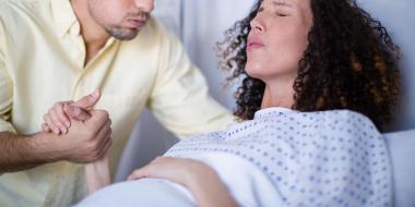 Ademhaling en puffen tijdens de bevalling