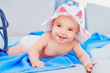 Je baby en zomerse hitte: dit wil je weten