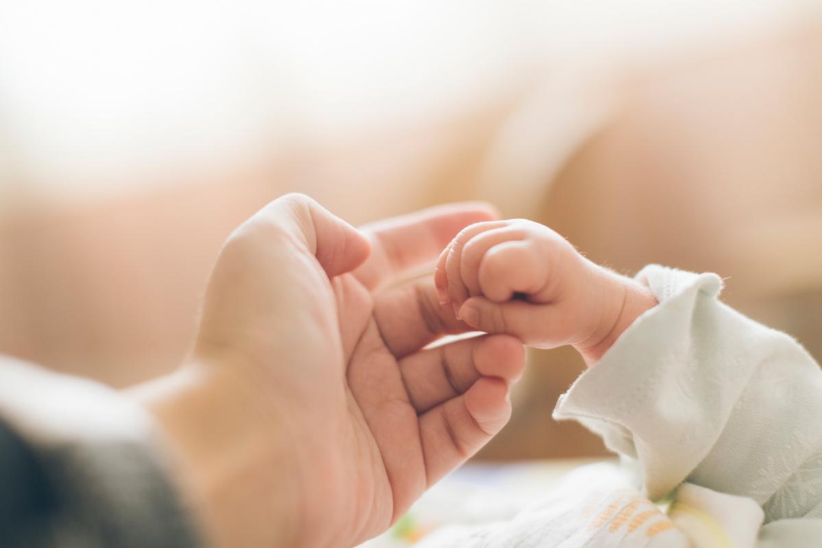 De bevallingssoap: 'Als ik met de verloskundige bel, floept ineens het hoofdje eruit' De bevallingssoap: 'Als ik met de verloskundige bel, floept ineens het hoofdje eruit'