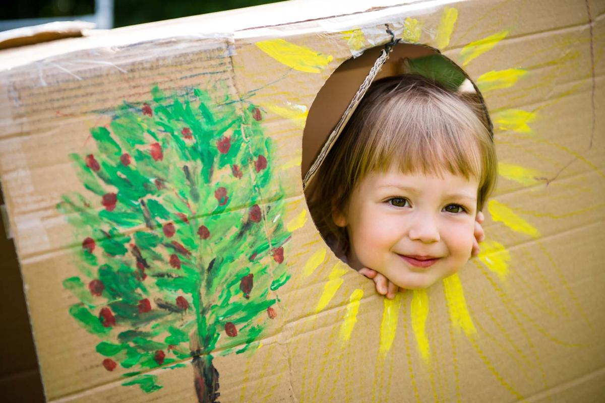 Binnen spelen met peuters: 8x originele speeltips