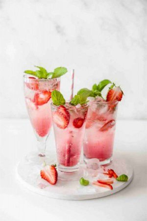 Strawberry Fizz