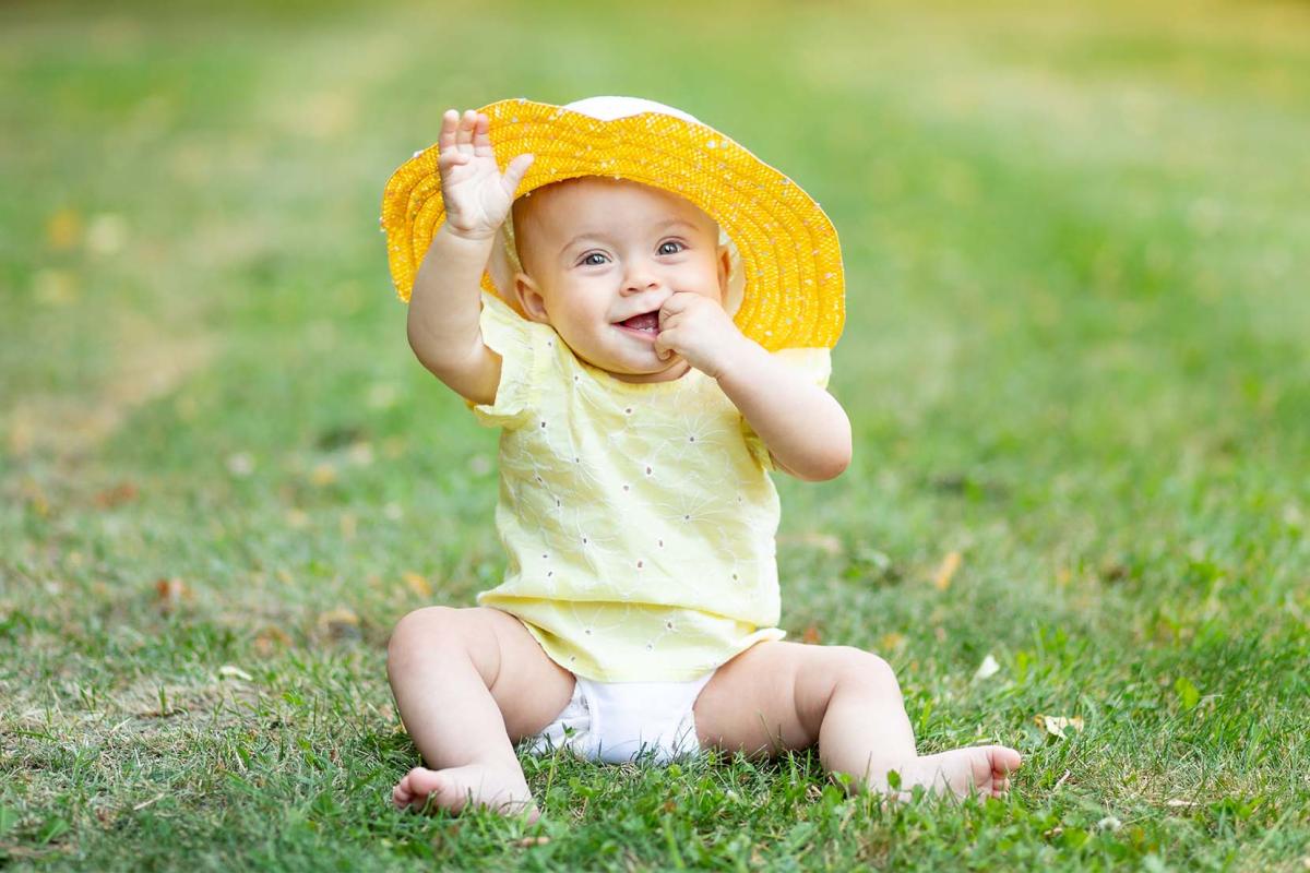 Zomerse babynamen voor je zonnetje in huis