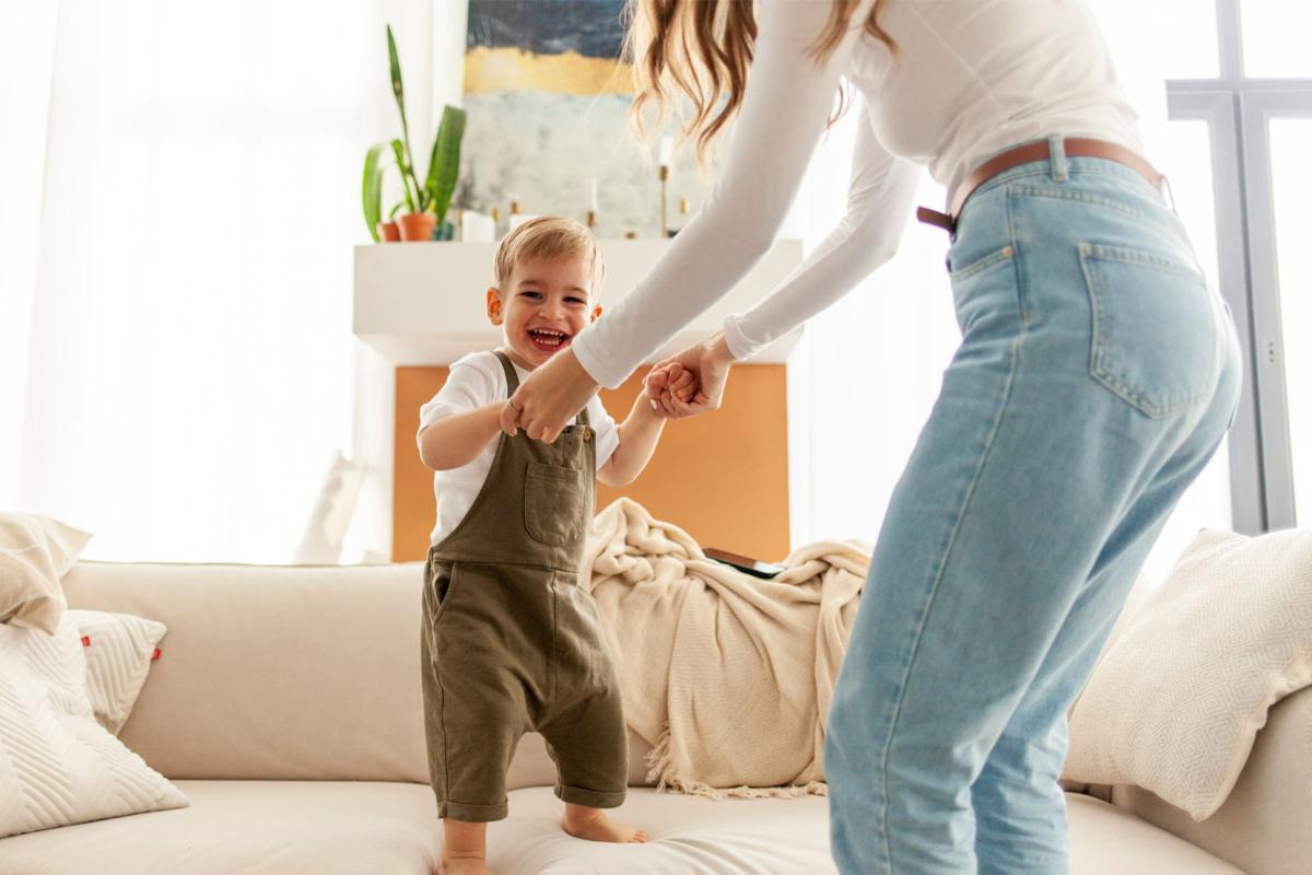 Muziek maken met jonge kinderen? Dit zijn de leukste liedjes en muziekspelletjes Muziek maken met jonge kinderen? Dit zijn de leukste liedjes en muziekspelletjes