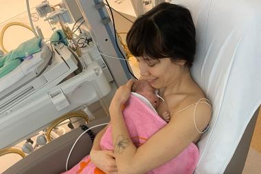 Nicoles dochter werd geboren met 25 weken: ‘Elke week vierden we met slingers’