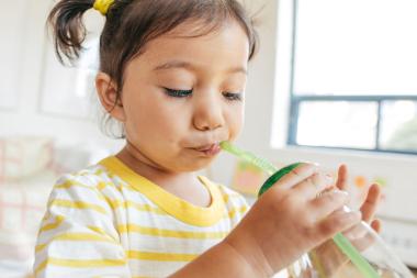 Dit wil je zien: de nieuwe suikerklontjesposter van het Voedingscentrum is uit