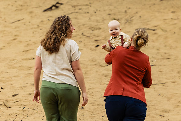 twee-borstvoedende-moeders