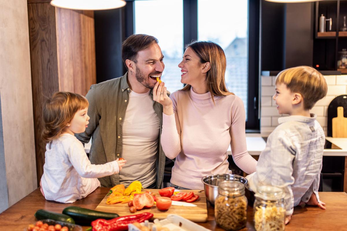 Hoe de gezinskeuken helpt bij gezonder eten Hoe de gezinskeuken helpt bij gezonder eten